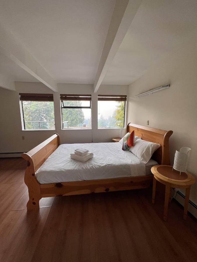 Seymour Private Bedroom, Ensuite Bathroom With Shared Pool, Hot Tub With Views Βόρειο Βανκούβερ Εξωτερικό φωτογραφία