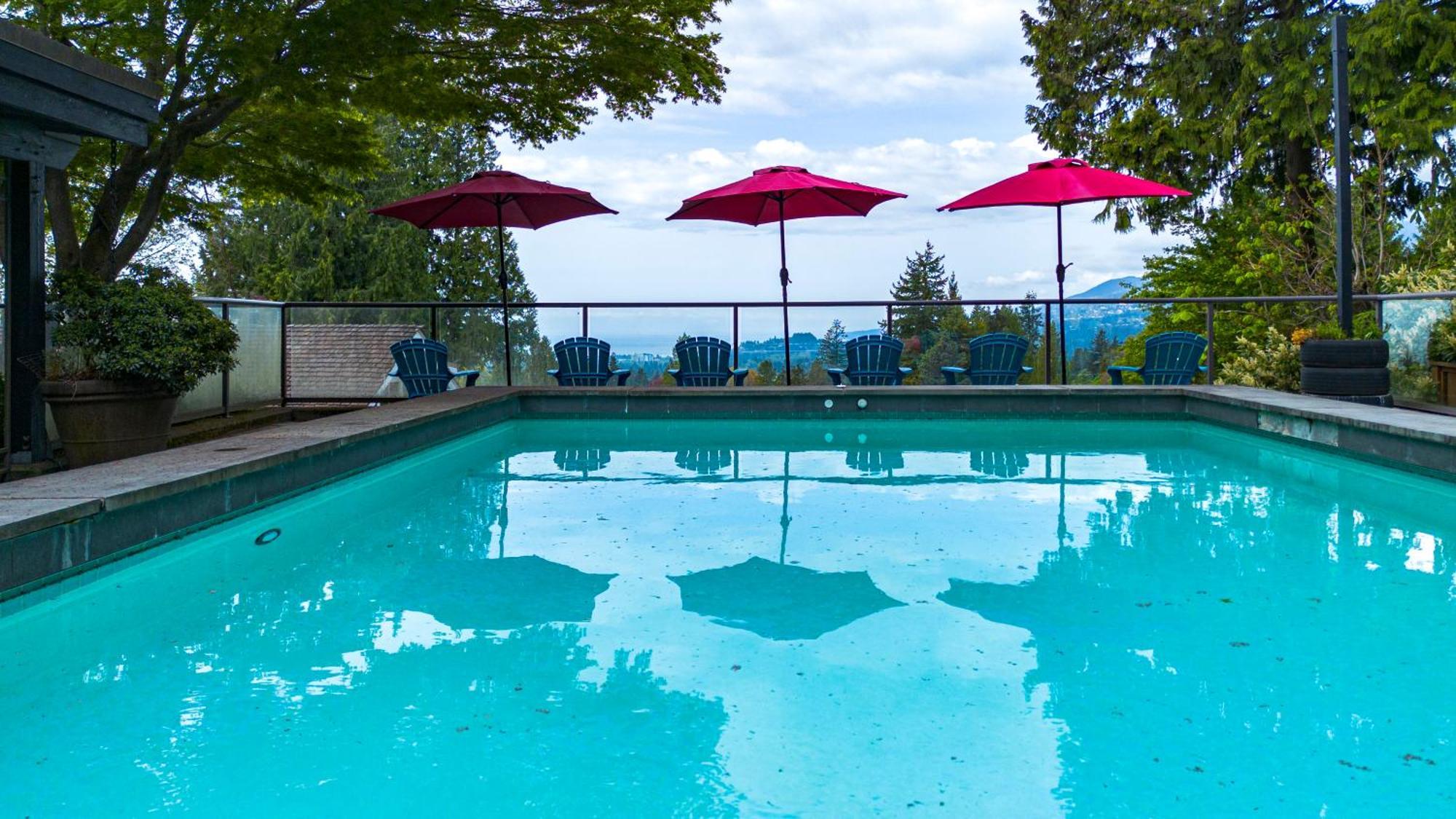 Seymour Private Bedroom, Ensuite Bathroom With Shared Pool, Hot Tub With Views Βόρειο Βανκούβερ Εξωτερικό φωτογραφία