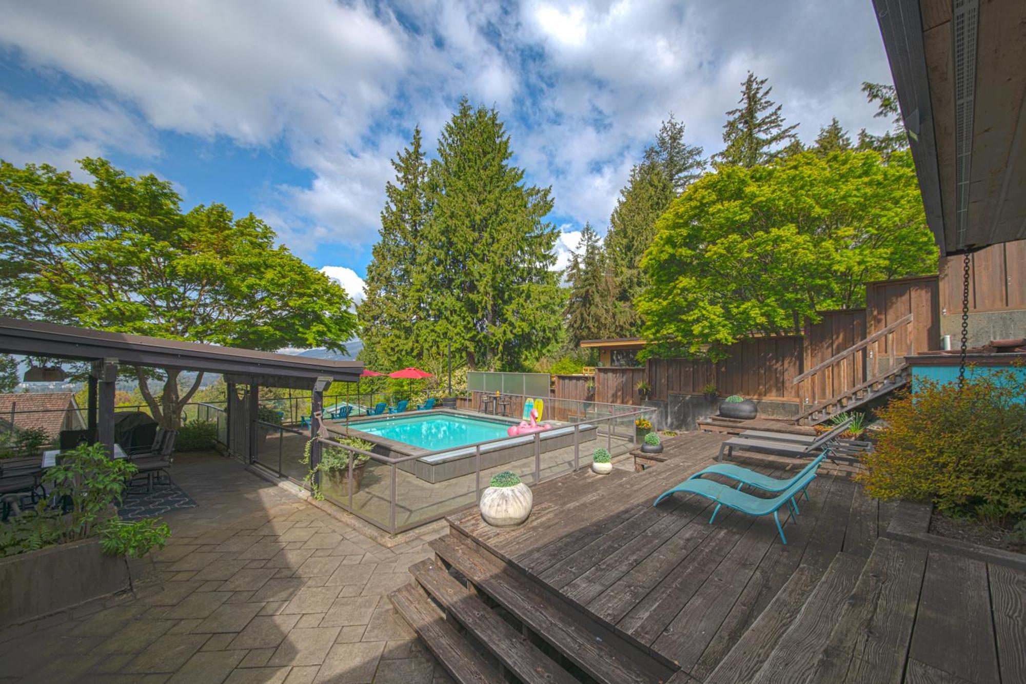 Seymour Private Bedroom, Ensuite Bathroom With Shared Pool, Hot Tub With Views Βόρειο Βανκούβερ Εξωτερικό φωτογραφία